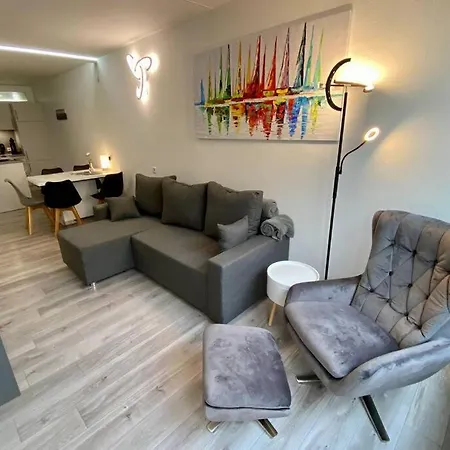 Benni Marina Bei Laboe * Wendtorf